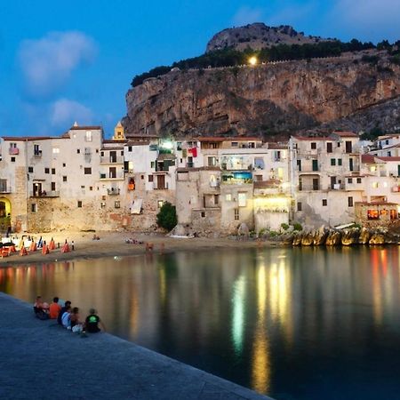 Casa Marina, La Terrazza Sul Mare Bed and Breakfast Cefalù Eksteriør billede